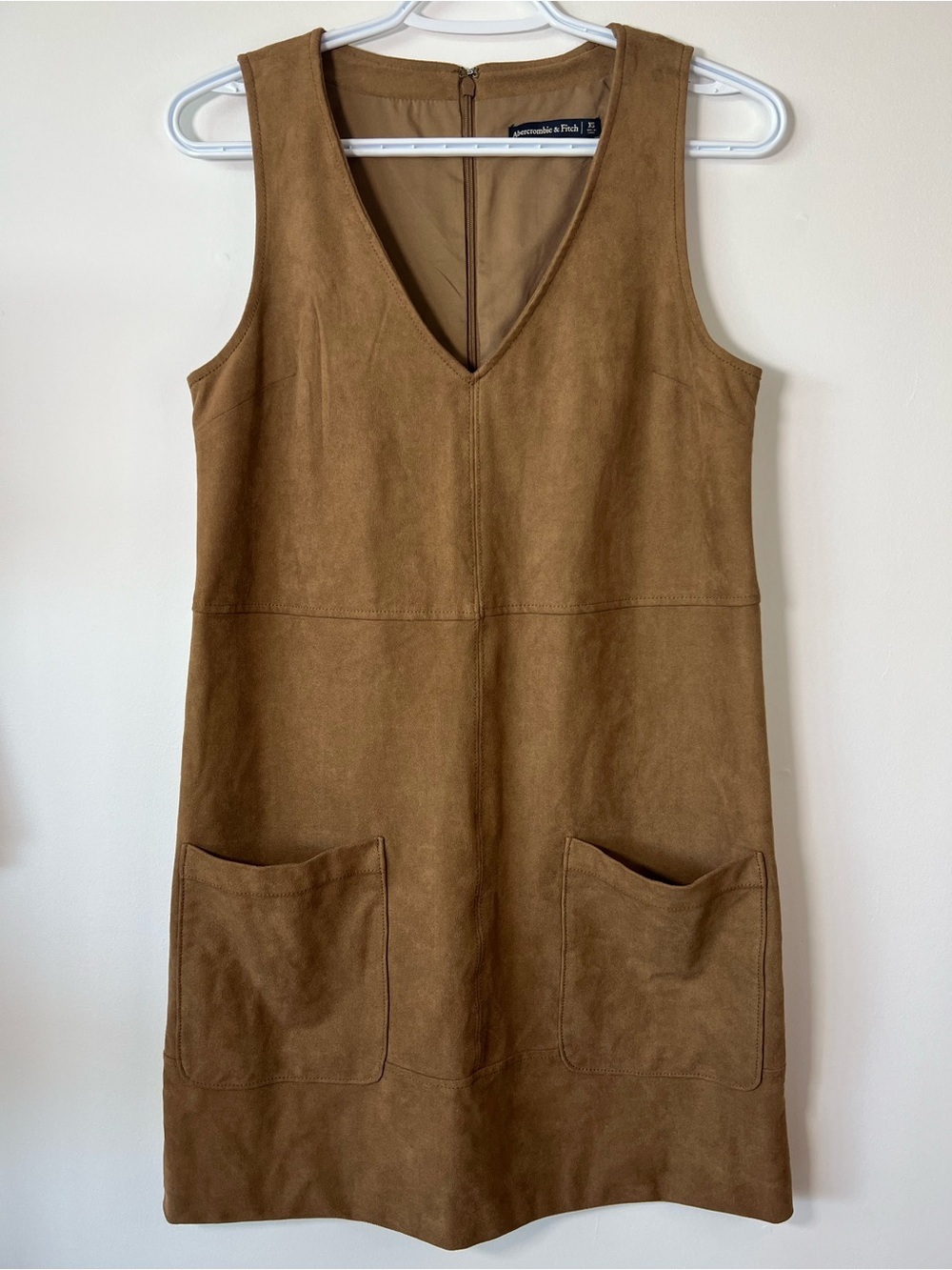 Abercrombie & Fitch Women’s XS Brown Minimalist Suede V-Neck Chic Pocket Dress